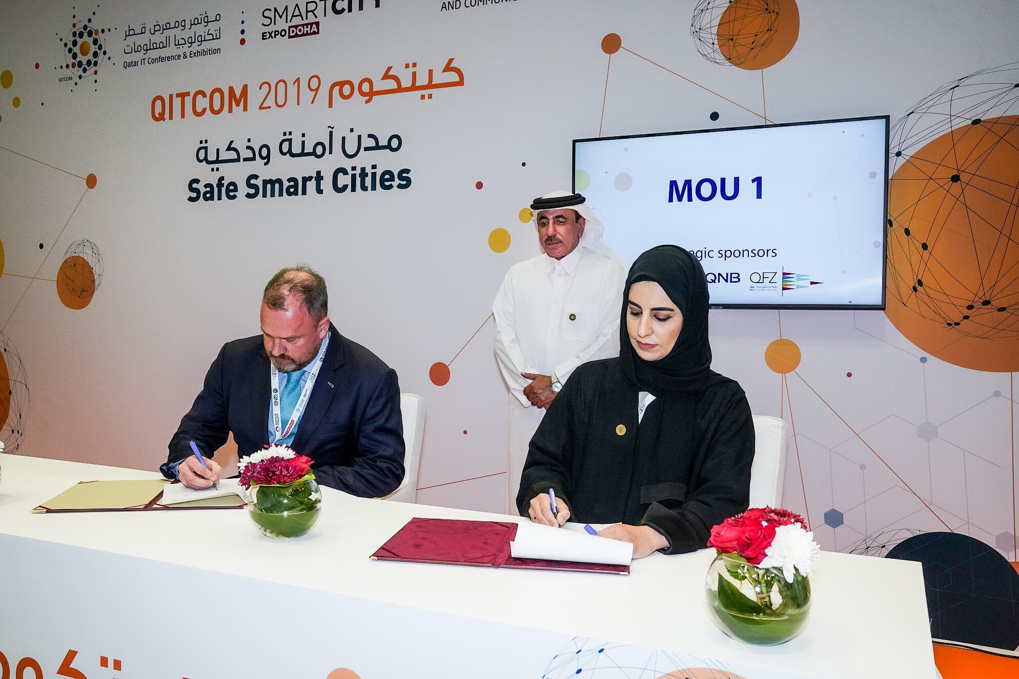 MOTC signs contracts for 11 projects during QITCOM 2019 for the TASMU Smart Qatar Program - slide 3
